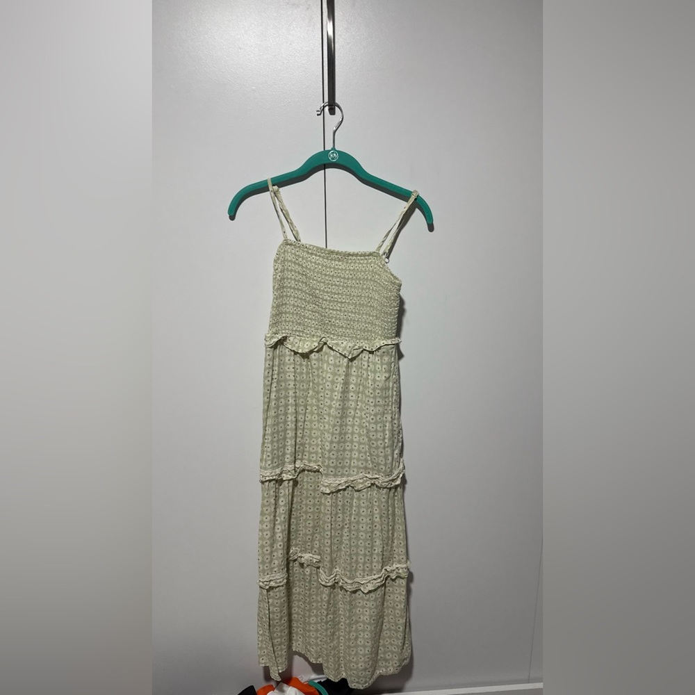 Universal Thread Cream Maxi Dress